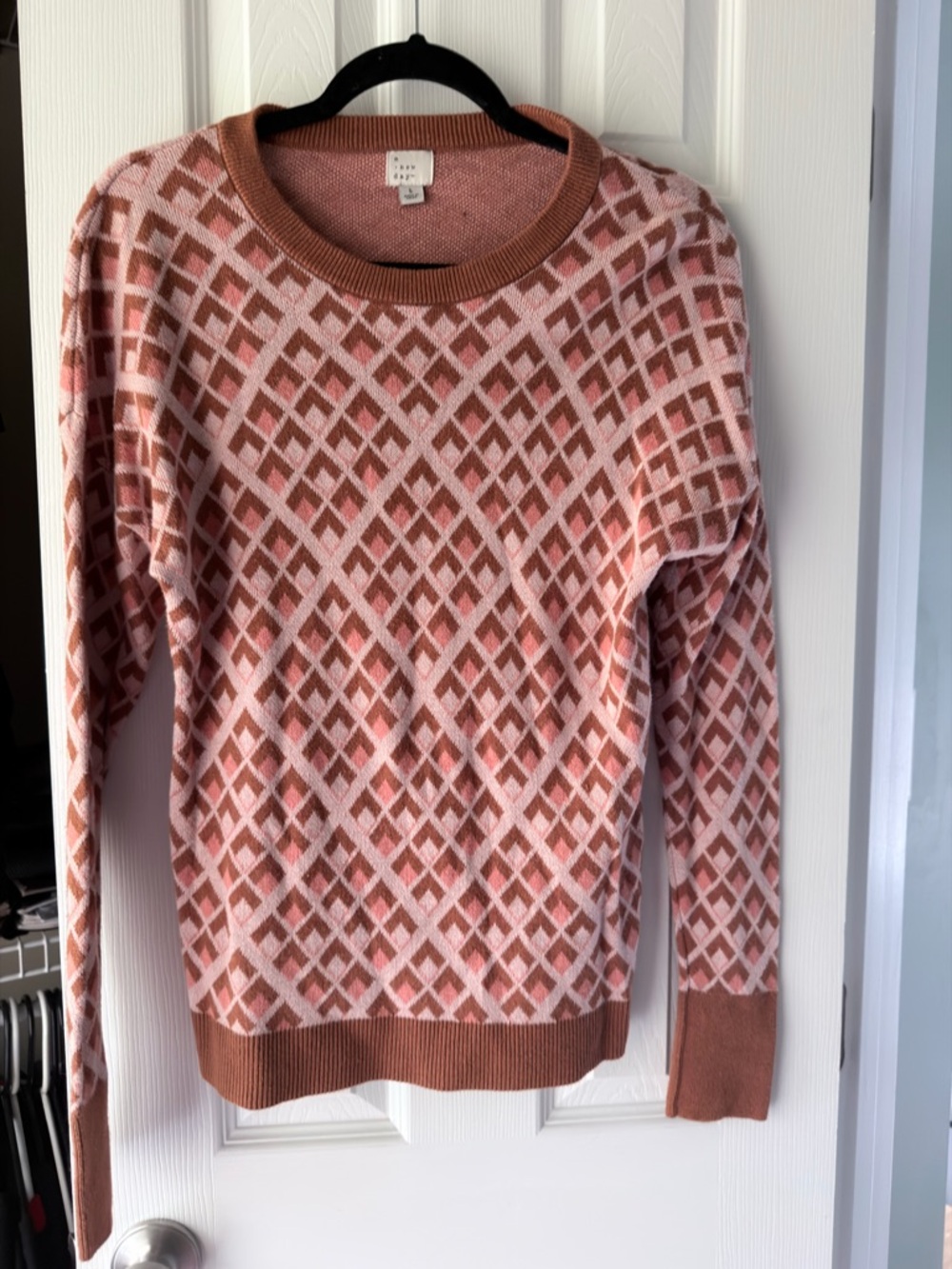 a new day Pink and Brown Geometric Crewneck Sweater